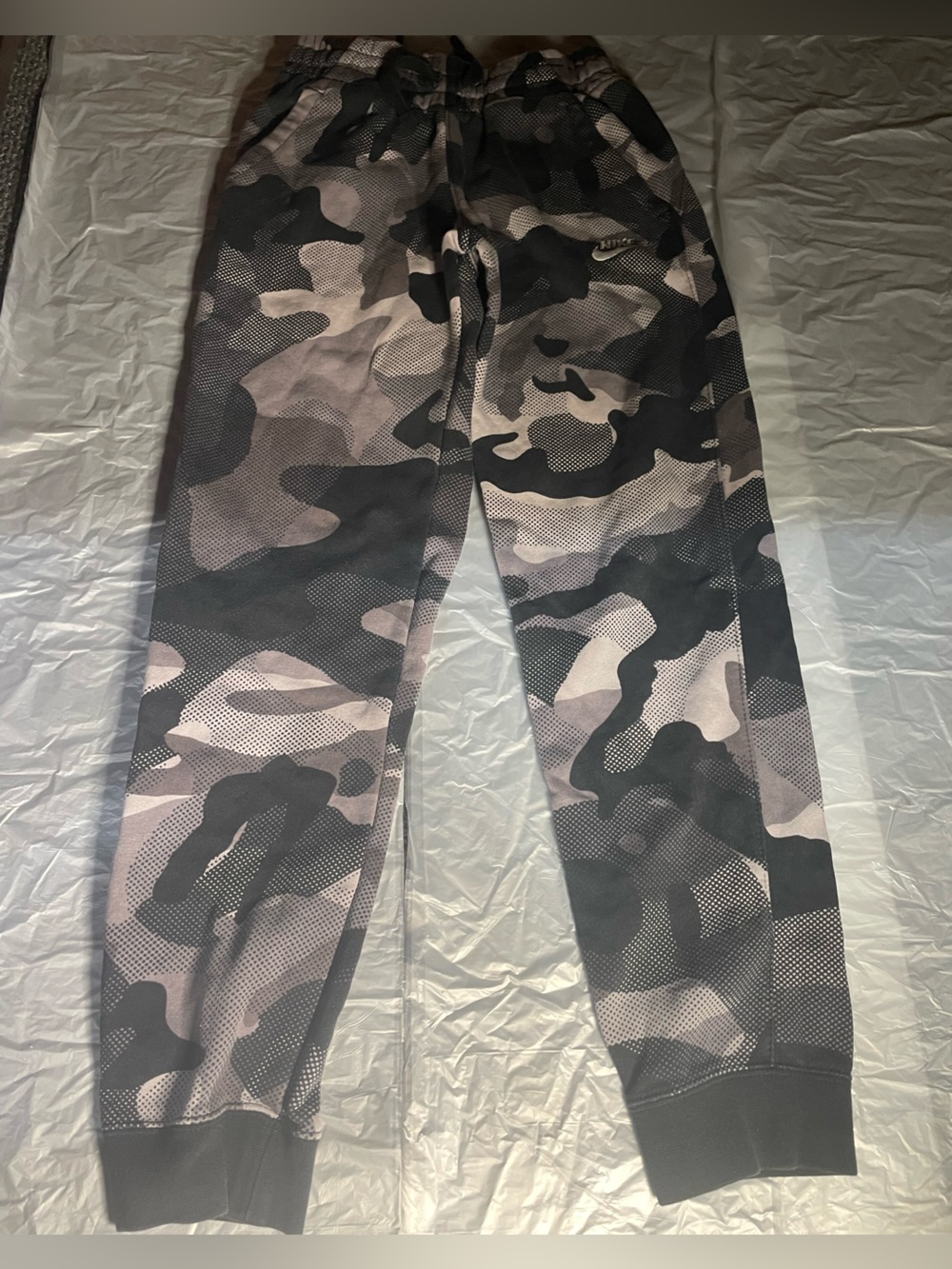 Nike Black Jogger Pants Boys Fit Logo M Camouflage